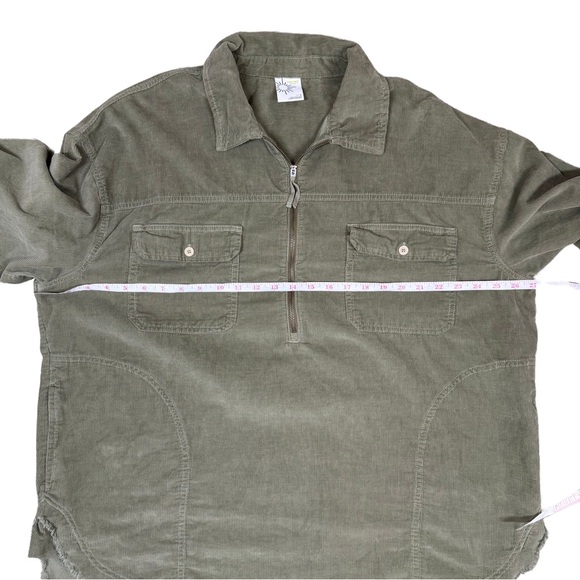 Aerie Offline Large Corduroy Raw Hem Long Sleeve Cotton Oversized Green 1/4 Zip - Picture 11 of 12